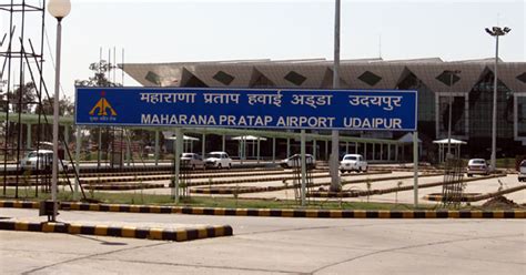 Cheap flights from Udaipur Airport .
